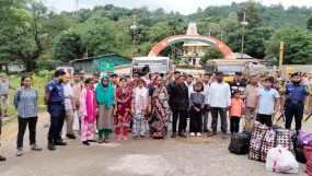 বিভিন্ন মেয়াদে কারাভোগ নারী-শিশুসহ ২২জনকে তামাবিল দিয়ে পাঠালো ভারত