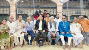 সার্বজনীন জন্মাষ্টমী উদযাপন পরিষদ সাংস্কৃতিক অনুষ্ঠান পরিদর্শনে ইন্ডিয়ান হাই কমিশনার