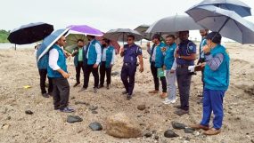 সিলেটের সাদা পাথরে লুটপাটে প্রশাসনের দায় দেখছে দুদক