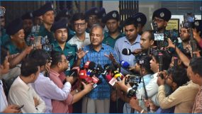 ৫ আগস্ট ঘিরে নিরাপত্তা শঙ্কা নেই : স্বরাষ্ট্র উপদেষ্টা