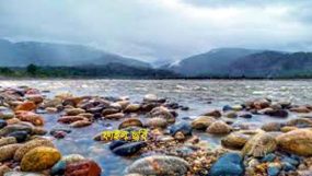 যেভাবে পর্যটকদের কাছে আকর্ষণীয় হয়ে ওঠে সাদা পাথর