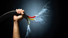 ছেলেকে বাঁচাতে গিয়ে প্রাণ গেল মায়েরও