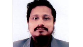 পাথর লুট নিয়ে সমালোচনার মধ্যে সিলেটের ডিসি মুরাদকে ওএসডি