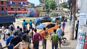 সিলেট সড়কে পুলিশের অভিযান: আজ সকালে আরও ৬৬ গাড়ি আটক, ১৮ মামলা