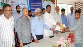 গোলাপগঞ্জে ড. এনামুল হক চৌধুরী ফাউন্ডেশনের কৃতি শিক্ষার্থী সংবর্ধনা
