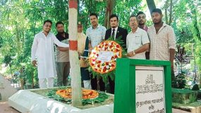 বঙ্গবীর ওসমানীর ১০৭ তম জন্মবার্ষিকীতে জাতীয় জনতা পার্টির পুষ্পস্তবক অর্পণ