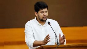 সাংবাদিক সুরক্ষা আইন করে যাব : তথ্য উপদেষ্টা