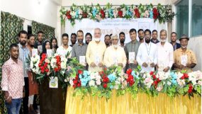 আলোর অন্বেষণ’র অভিষেক ও মৃত্তিকার মোড়ক উন্মোচন