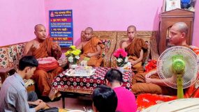 সিলেটে বিশ্বশান্তি কামনায় বুদ্ধবাণী পাঠ ও ধর্মালোচনা