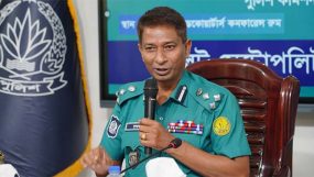 স্ট্যান্ডে ৫টির জায়গায় ৩০টি গাড়ি রাখা হচ্ছে : এসএমপি কমিশনার