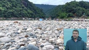 জাফলংয়ে সাদা পাথর লুট কান্ডে অভিযুক্ত আনোয়ার আটক