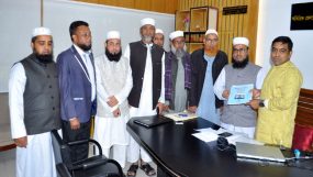 সিলেট-১ আসনে মনোনয়ন ফরম সংগ্রহ করেন খেলাফত মজলিস প্রার্থী মাওলানা তাজুল ইসলাম হাসান