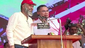 যে কারণে সুনামগঞ্জের যুবদল নেতা হেলালকে মঞ্চে ডেকে নিলেন তারেক রহমান