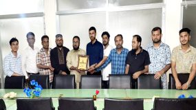 কবিরুল ইসলাম পূবালী ব্যাংকের এ এজি এম হিসাবে পদোন্নতি পাওয়ায় শান্তিগঞ্জ সমিতি সিলেট এর সংবর্ধনা প্রধান “