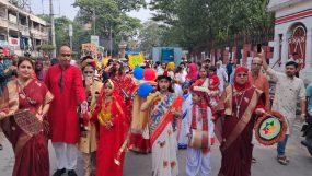 সিলেটে বর্ণিল সাজ বৈশাখী শোভাযাত্রা