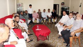 নিত্যপ্রয়োজনীয় পণ্য অতিরিক্ত মজুদ করা যাবে না, সিলেটের ব্যবসায়ীদের বাণিজ্যমন্ত্রী