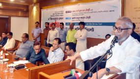 মধ্যপ্রাচ্য অস্থিরতায় নতুন শ্রমবাজার খুঁজছে সরকার : প্রবাসীকল্যাণ মন্ত্রী-আরিফ