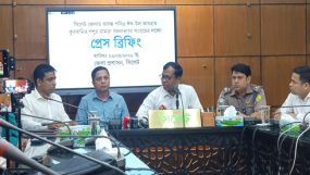কোরবানির চামড়া দ্রুত বিক্রির আহ্বান ডিসির, বিক্রি না হলে সংগ্রহ করবে প্রশাসন