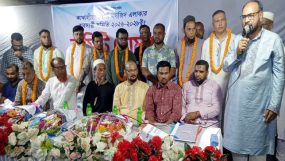 আখালিয়া নবাবী মসজিদ এলাকা ব্যবসায়ী সমিতির নতুন কমিটি ঘোষণা