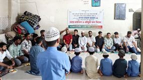 এতিমদের সাথে জন্মদিন কাটালেন এমসি কলেজ ছাত্রদল নেতা রাজিব