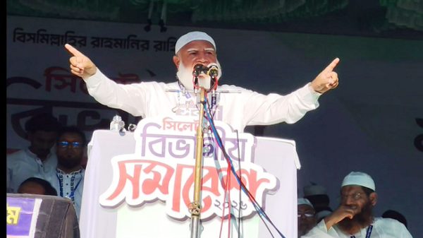 হাসিনা তাড়িয়েছি, ফ্যাসিবাদ কায়েম করলে আপনাদেরও জনগন তাড়াবে, সরকারকে সিলেটে-ডা. শফিকুর রহমান