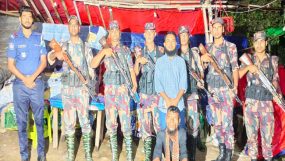 জাফলং জিরো পয়েন্টে গভীর রাতে টাস্কফোর্সের অভিযান, বালু উত্তোলনের দায়ে কারাদণ্ড